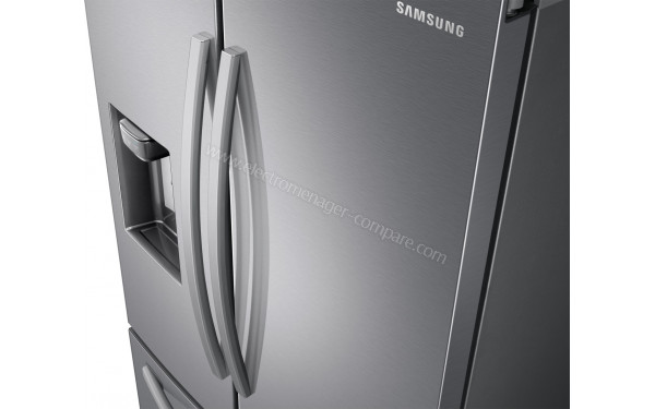 SAMSUNG RF23R62E3S9/EG - Zoom sur la poign&eacute;e