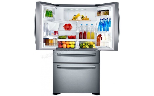 SAMSUNG RF24HSESBSR - Vue de l'int&eacute;rieur 2 (cr&eacute;dit : Boulanger)