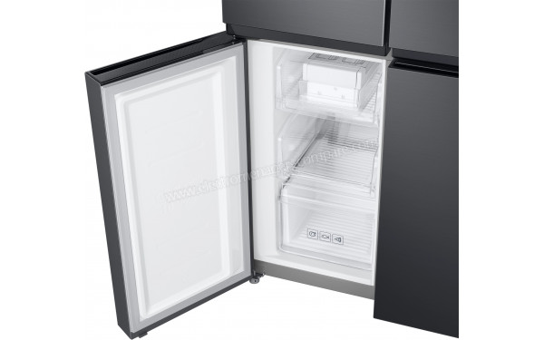 SAMSUNG RF48A401EB4 - Vue de l'int&eacute;rieur partie cong&eacute;lateur