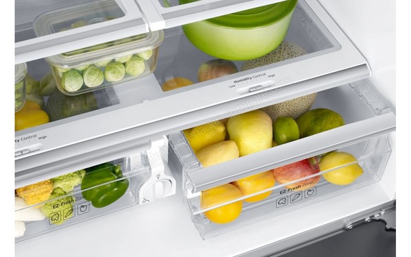 SAMSUNG RF56J9040SR - Vue de bacs &agrave; l&eacute;gumes (cr&eacute;dit : Boulanger)