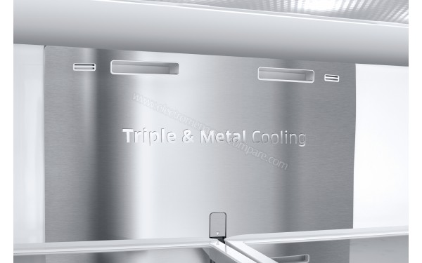 SAMSUNG RF56J9041SR - Mise en situation