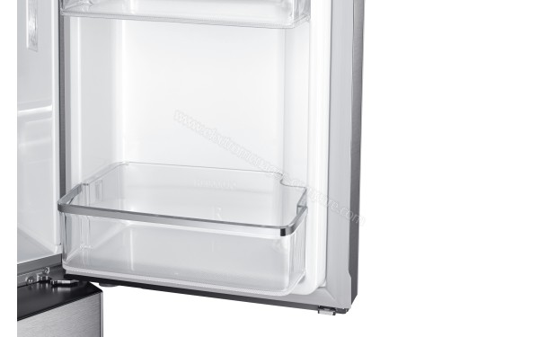 SAMSUNG RF56J9041SR - Mise en situation