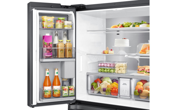 SAMSUNG RF65A967ESG - Vue de l'int&eacute;rieur partie r&eacute;frig&eacute;rateur