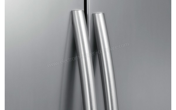 SAMSUNG RS50N3403SA - Poign&eacute;es de porte