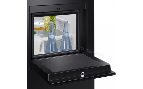 SAMSUNG RS50N3803BC - Vue du Home Bar