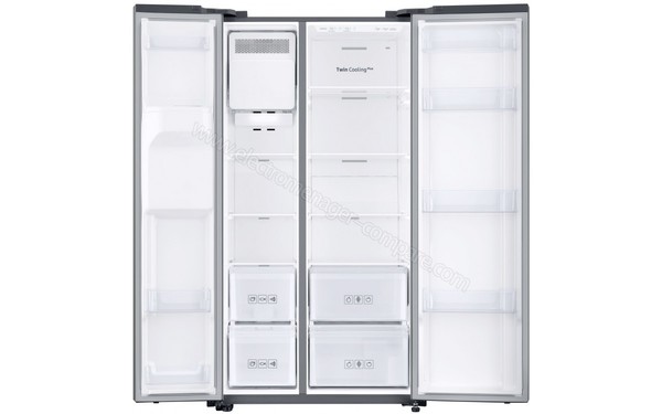 SAMSUNG RS67N8210SL - Vue de l'int&eacute;rieur vide