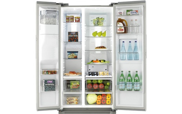 SAMSUNG RS7778FHCSL - Vue de l'int&eacute;rieur