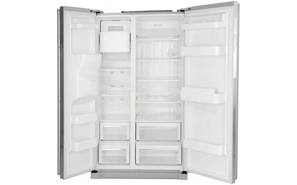 SAMSUNG RSA1UTPE - Vue de l'int&eacute;rieur (cr&eacute;dit : Darty)