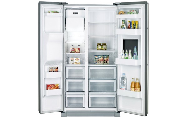 SAMSUNG RSA1ZTSL - Vue de l'int&eacute;rieur