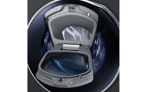 SAMSUNG WD80K5B10OX - Hublot additionnel AddWash (cr&eacute;dit : Boulanger)