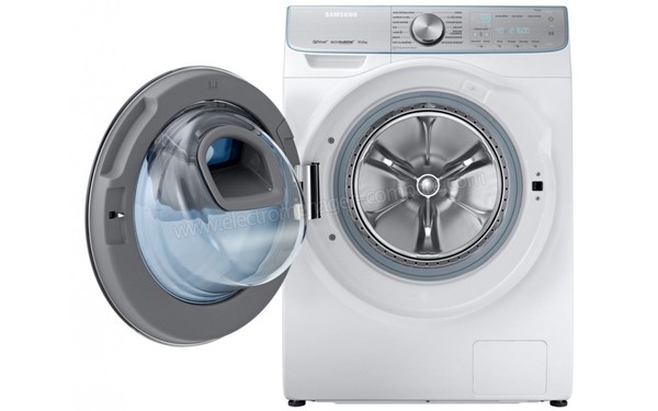 SAMSUNG WW10M86GNOA - Vue de face avec hublot ouvert (cr&eacute;dit : Boulanger)