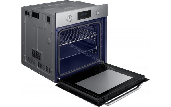 SAMSUNG NV68R3370RS/EC - Vue de l'int&eacute;rieur