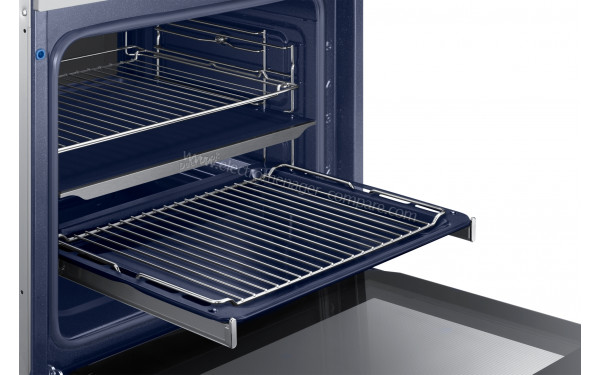 SAMSUNG NV75K5541RS - Accessoires