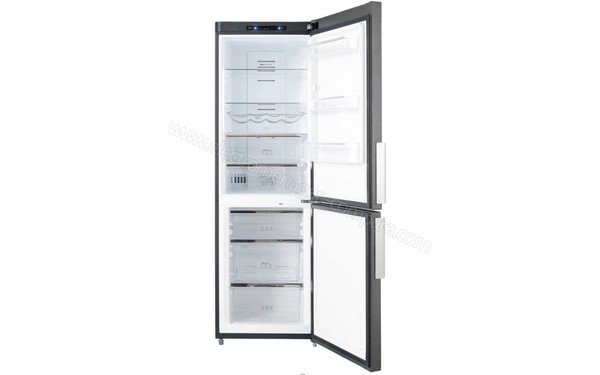 SCHNEIDER SCB315NFB - Vue de l'int&eacute;rieur (cr&eacute;dit : Boulanger)