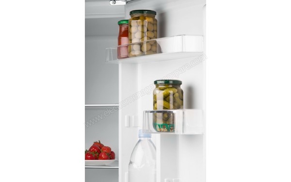 SCHNEIDER SDD208VBL - Contre-porte (cr&eacute;dit : Boulanger)