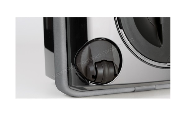 SEBO Airbelt D2 Black RD - Roulette