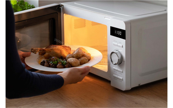 SENCOR SMW 5017WH - Mise en situation