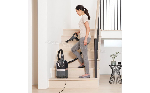 SHARK CV100EUT - Mise en situation