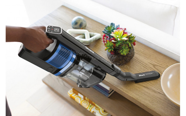 SHARK IZ220EU - Mise en situation