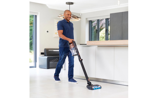 SHARK IZ301EU - Mise en situation