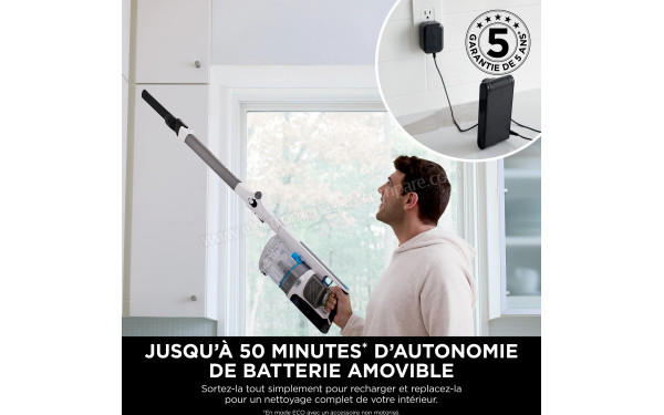 SHARK IZ380EUT - Mise en situation (cr&eacute;dit : Boulanger)