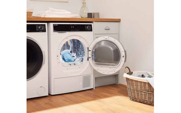 SHARP KD-HHH9S7GW2 - Mise en situation