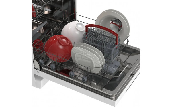 SHARP QW-NA1BF47EW - Vue du panier inf&eacute;rieur