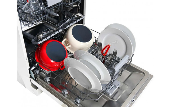 SHARP QW-NA1FF45DW - Vue du panier inf&eacute;rieur