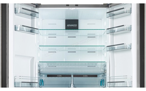 SHARP SJ-F2560EVA VacPac Pro - Partie r&eacute;frig&eacute;ration (cr&eacute;dit : Boulanger)