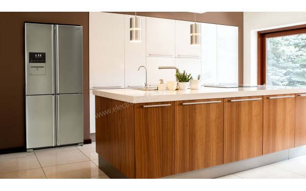 SHARP SJ-F2560EVI VacPac Pro - Mise en situation (cr&eacute;dit : Boulanger)