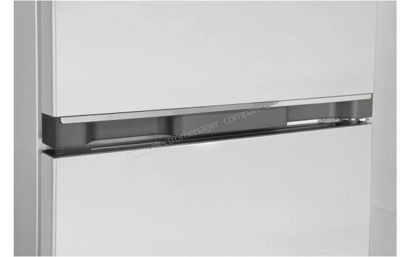 SHARP SJ-FBB04DTXWD - Zoom sur les poign&eacute;es int&eacute;gr&eacute;es