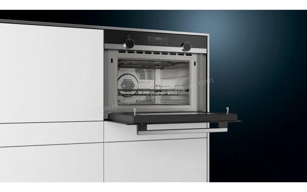 SIEMENS CM585AGS0 - Appareil encastr&eacute; vue de l'int&eacute;rieur
