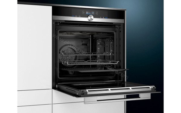 SIEMENS HB672GBS2 - Porte ouverte