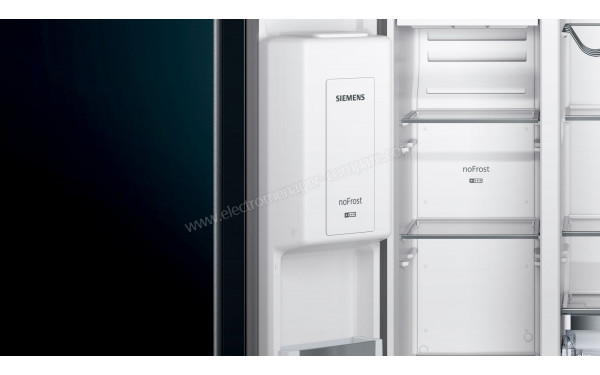 SIEMENS KA92DHXFP - Vue de l'int&eacute;rieur partie cong&eacute;lateur