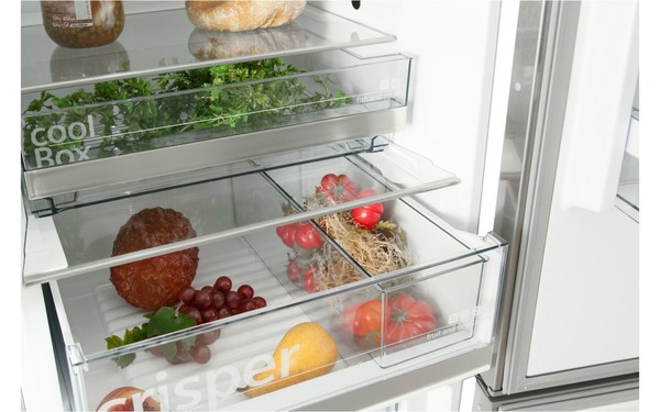 SIEMENS KG39EBI40 - Vue des bacs fraicheur (cr&eacute;dit : Darty)