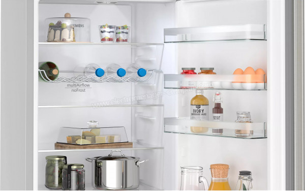 SIEMENS KG39N2ICF - Vue de l'int&eacute;rieur partie r&eacute;frig&eacute;rateur