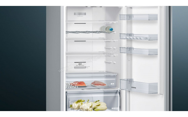 SIEMENS KG39NVIED - Vue de l'int&eacute;rieur partie r&eacute;frig&eacute;rateur