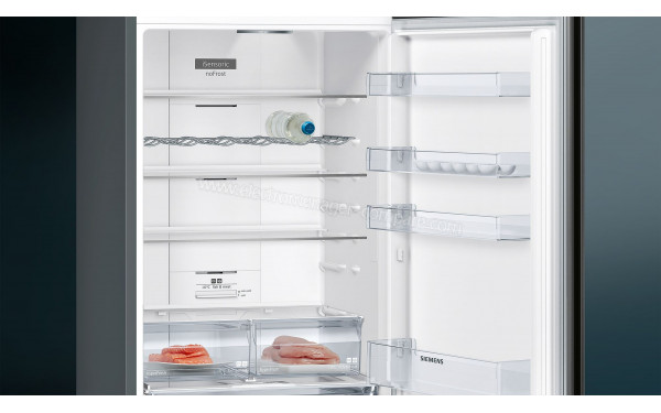 SIEMENS KG49NXXEA - Vue de l'int&eacute;rieur partie r&eacute;frig&eacute;rateur