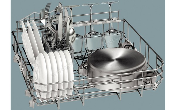 SIEMENS SC76M540EU - Vue du panier inf&eacute;rieur