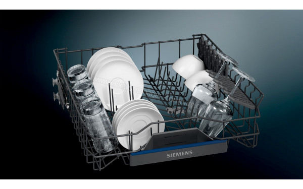 SIEMENS SL73HX60CE - Vue du panier sup&eacute;rieur