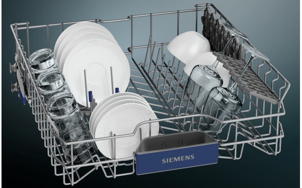 SIEMENS SN236W01NF - Vue du panier sup&eacute;rieur (cr&eacute;dit : Darty)