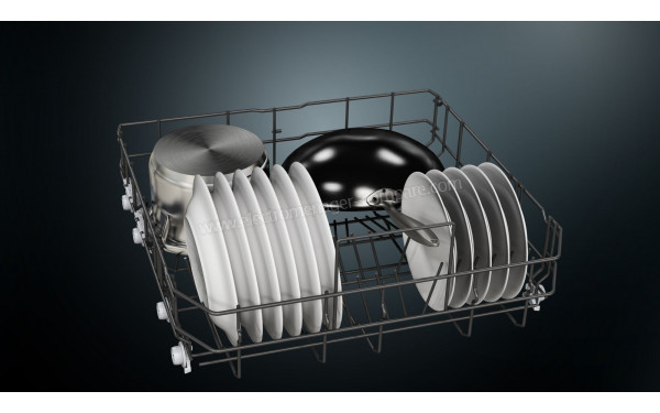 SIEMENS SN23EI02ME - Vue du panier inf&eacute;rieur