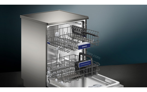 SIEMENS SN23HI00LF - Vue du panier inf&eacute;rieur et sup&eacute;rieur