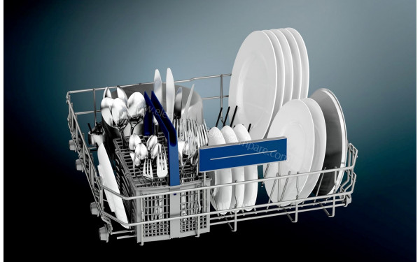 SIEMENS SN636X02GE - Vue du panier inf&eacute;rieur