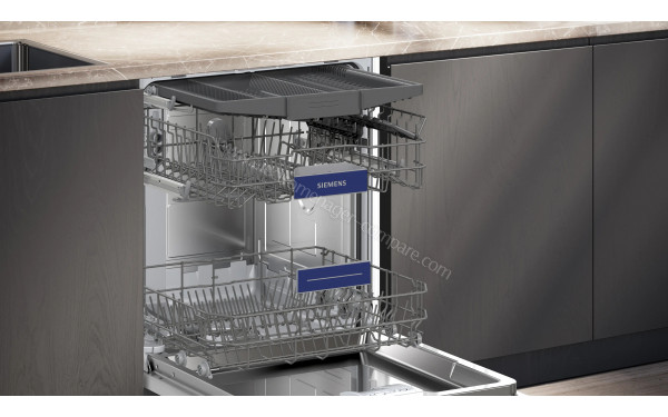 SIEMENS SN63HX03VE - Vue des paniers