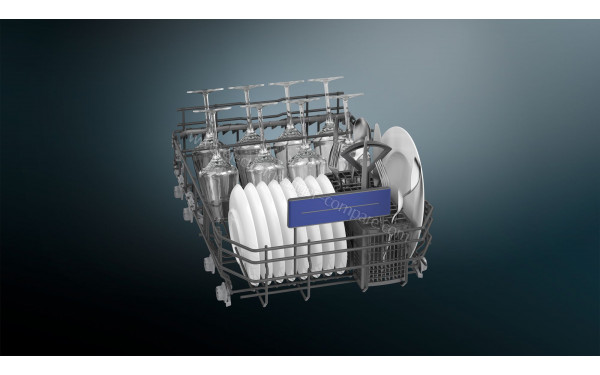SIEMENS SP53HS64KE - Vue du panier inf&eacute;rieur