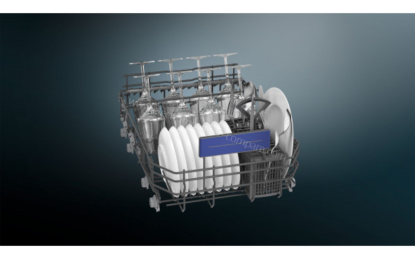 SIEMENS SP63HX64KE - Vue du panier inf&eacute;rieur