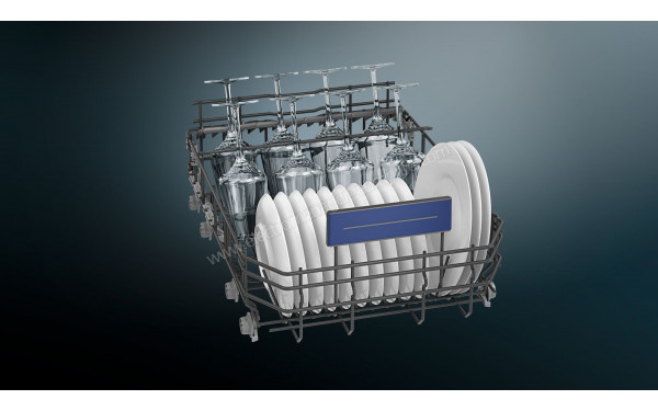 SIEMENS SR63HX65ME - Vue du panier inf&eacute;rieur
