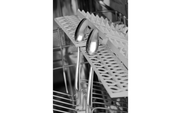 SMEG BLV2NE-1 - Porte cuill&egrave;res (cr&eacute;dit : Darty)