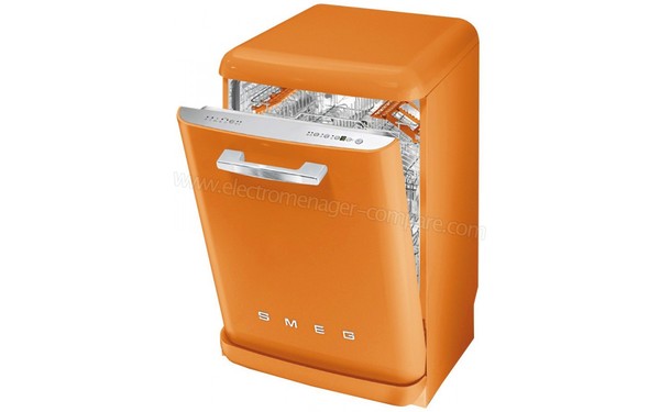 SMEG BLV2O2 - Vue 3/4 droite